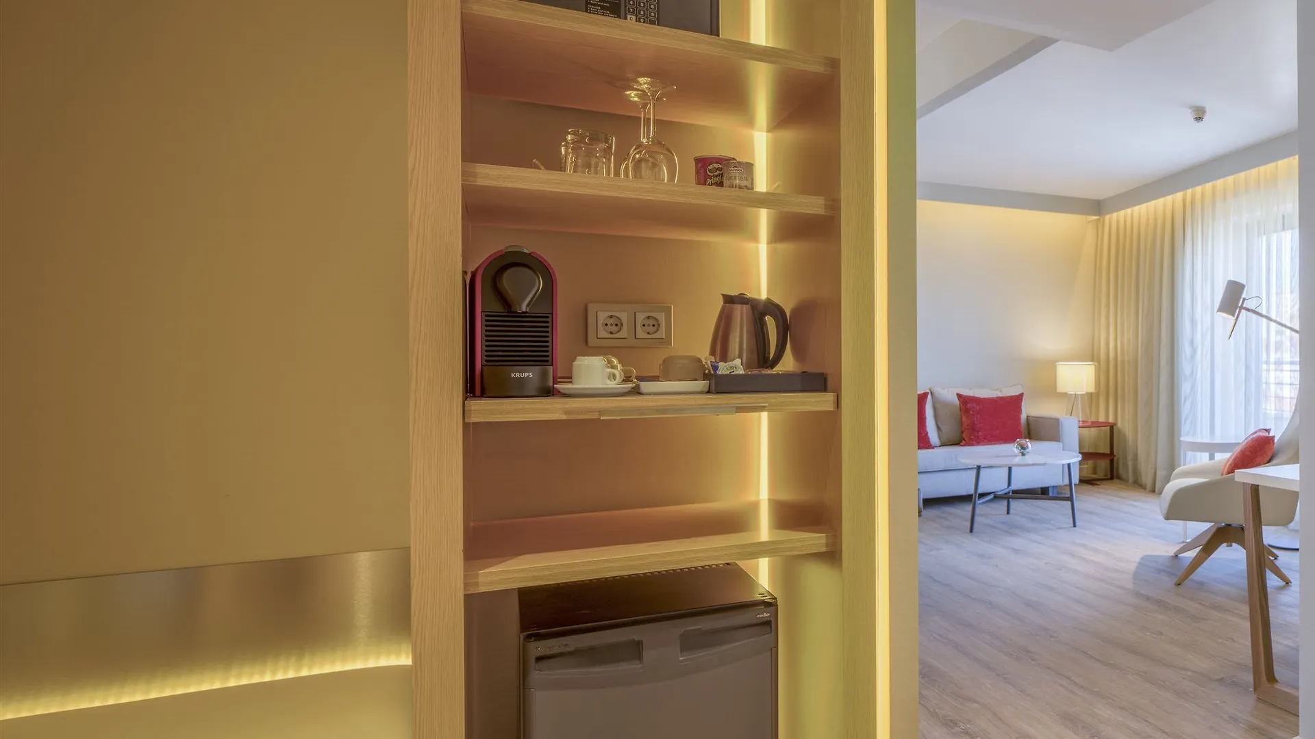 Отель Nh Collection Lisboa Liberdade