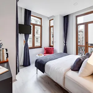 https://lime-garden-hotel.istanbul-turkeyhotels.com