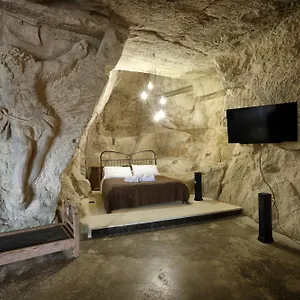 https://bnb-chez-les-grottes.hotelinveneto.com