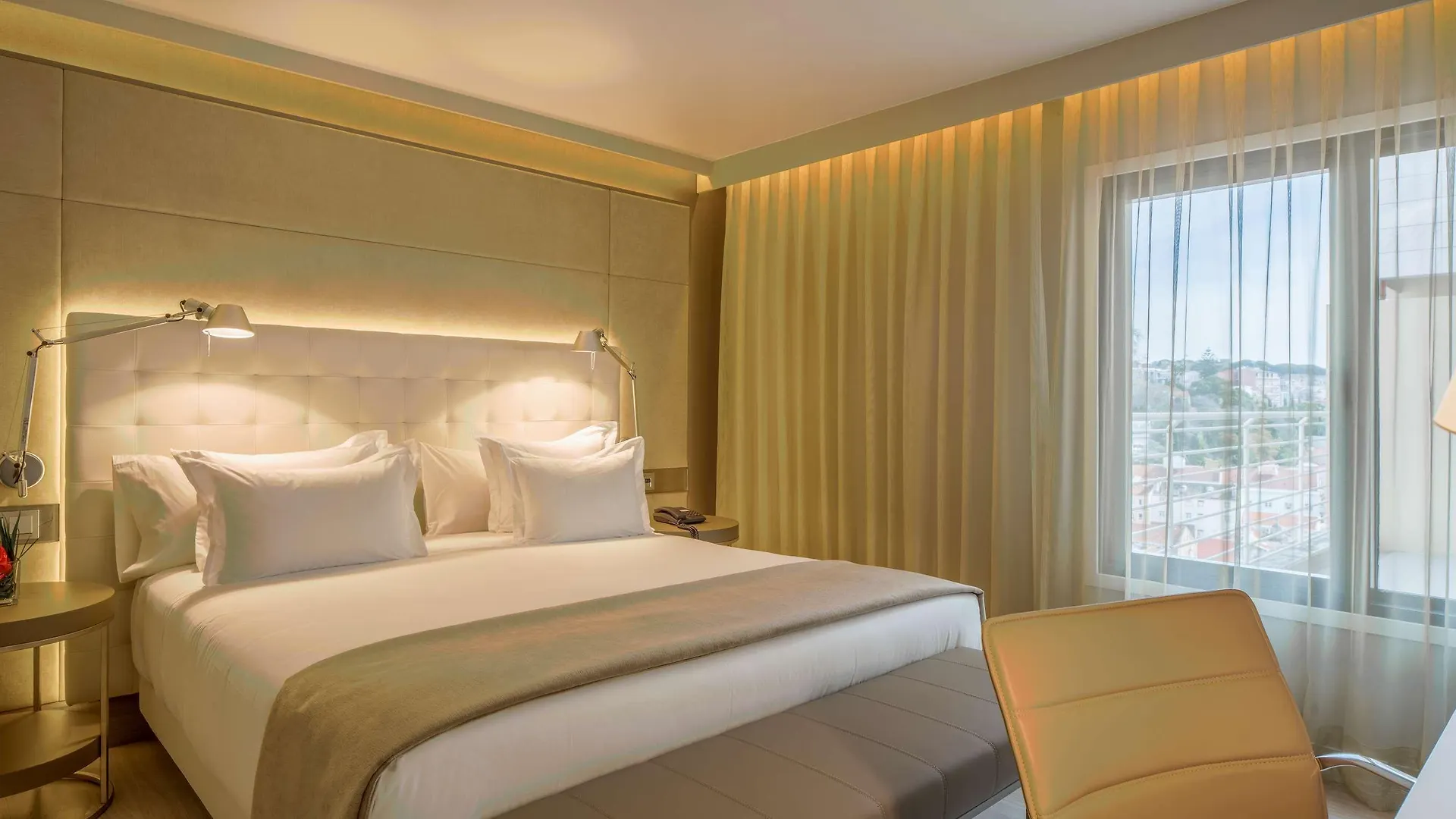 מלון Nh Collection Lisboa Liberdade 4*, ליסבון